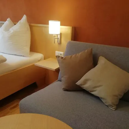 Quarto em Acomodações Particulares Gaestezimmer Familie Fries